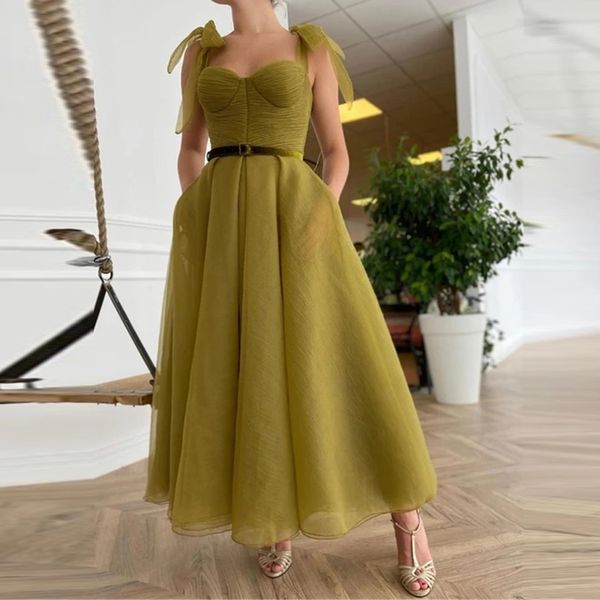 2021 Simple Court Spaghetti Chérie Robes De Bal Avec Des Poches Une Ligne Thé Longueur Formelle Robes De Soirée Robe De Fiançailles Homecoming Wear