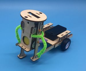 2021 Kleine man trekt de auto elektrische technologie kleine uitvinding DIY materiaal student science puzzel experimentele model speelgoed.