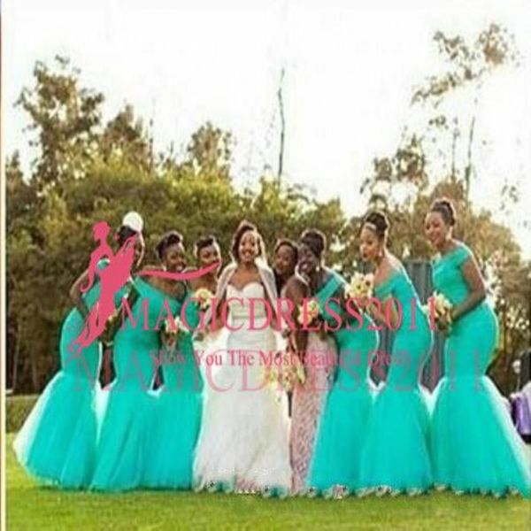 2021 Estilo de Sudáfrica Vestidos de dama de honor nigerianos Tallas grandes Sirena Vestidos de dama de honor para boda Fuera del hombro Turquesa T329a