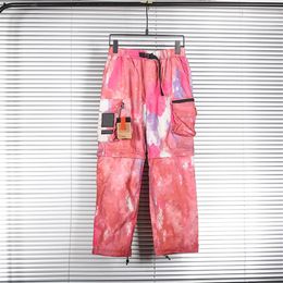 2021 Sports Hip Hop Designer Pantalons Hommes Pantalons Voyage Camouflage Tie Dye Coton de haute qualité Jambe détachable Multi Pocket YKK Zipper 316t