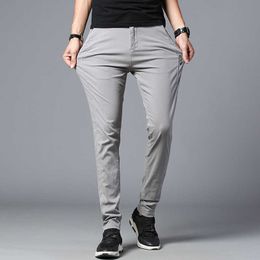 2021 lente zomer casual mannen broek katoen slim fit broek mode zakelijke ontwerp solid grijze zwarte broek mannen plus maat 38 x0615