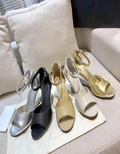 2021 Spring Summer Style Women Sandals Sandals Vérineurs de robes en cuir Chaussures en cuir High Crystal Talon Luxury Design polyvalent Party WE9389928