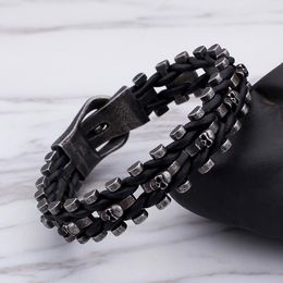 2021 Bracelet en cuir en acier inoxydable Hommes bracelet de mode hommes Hommes Accessoires bijoux Bonne collection Cadeau cadeau