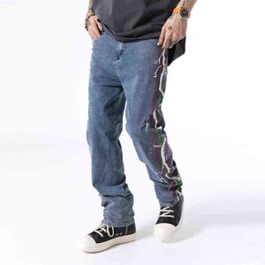 2021 elegante lado relámpago estampado Punk Vintage hombres pantalones vaqueros de gran tamaño desgastados Hip Hop recto Casual pantalones vaqueros holgados T220803