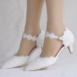 2021 Été 5cm en dentelle blanche Sandales pointues à talon bas de grande taille robe de banquet femme chaussures célibataires