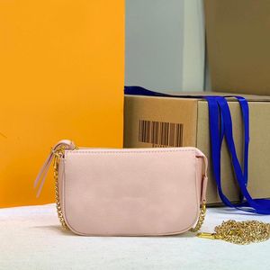 2021 Zomer Mode Vrouwen Luxurys Ketting Schoudertassen Leuke Stijl Leer + Canvas Desginer Crossbody Tas voor Dames Handtassen Portemonnee Maat 18 cm