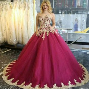 2021 Sweetheart Tule Quinceanera Jurken Geappliceerd Gouden Kant Vrij Puffy Ball Town Princess Sweet 15 Brithday Party Prom Dress Speciale gelegenheidskleding