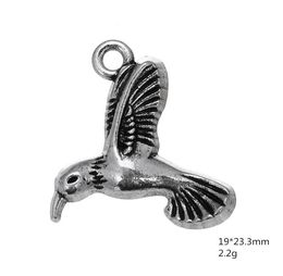 2021 El pájaro más pequeño del mundo colibrí Animal Charm Jewelry8562815