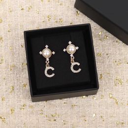2021 Topkwaliteit Drop Earring met Diamond and Nature Shell voor Dames Bruiloft Sieraden Gift hebben Box Stamp PS4817