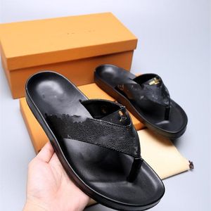 2021 Top qualité hommes femmes pantoufles sandales chaussures glisser été mode large plat tongs avec boîte taille EUR36-EUR46