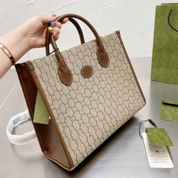 2021 Tote Shopping Tas Schoudertassen Hasp Hardware Vrouwen Handtas Fashion Letter AOuustable Striem Bakken Interieur Zipper Pocket Paster Capaciteit