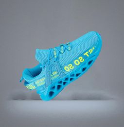 2021 TREND BLADE Running Homme Chaussures Sports Outdoor Just Soso Chaussures Men Femmes Couple Blade Sneakers Athletic Men 2202169439519
