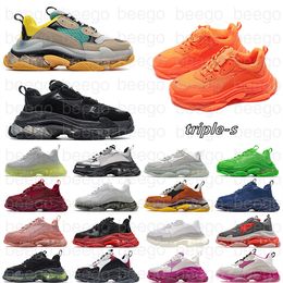 2022 Men Dames Designer Casual Runner Running Shoes Triples S Sneakers Sneaker 17fw Paris Triple Luxury Mens Dames Platform Sportschoen Zwart Wit