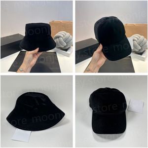 Caps de pêcheur de créateur de mode pour femmes chapeaux de baseball en velours chapeaux chaud hivernal noir 25463