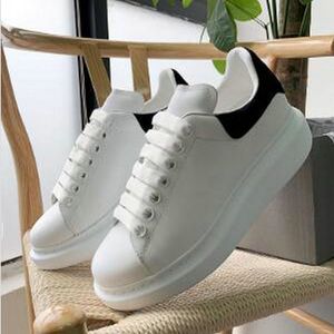 2021 Fluwelen Black Mens Womens Chaussures Schoen Mooi Platform Casual Sneakers 3M Designers Schoenen Leren Effen Kleuren Jurk Schoen