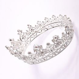 2021 Vintage Barok Bridal Tiara's Accessoires Goud / Zilver Kleurrijke Kristallen Prinses Hoofddeksels Prachtige bruiloft Tiaras en Crowns12146