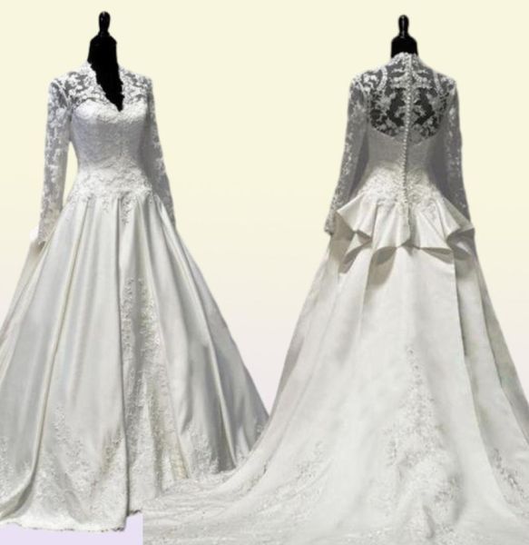 2021 Vintage Kate Middleton Mangas largas Vestidos de novia de otoño ALine VCuello Marfil Apliques de tafetán Peplum Vestidos de novia Vestidos D7412567
