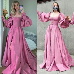 2021 Vintage Roze Prom Jurken Lange Juliet Mouwen Voorste Slit Knoppen Decor Satin Custom Made Floor Length Evening Party Jurken Vestidos