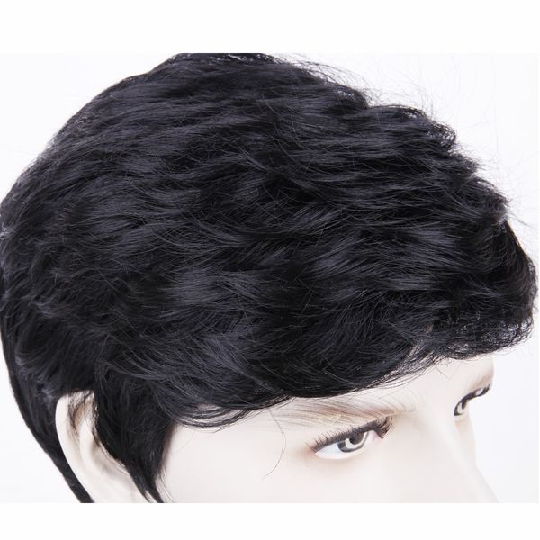La peluca 2021 para hombres con cabello corto y la peluca para hombres se pueden combinar fácilmente con juegos de cabello sintético negro