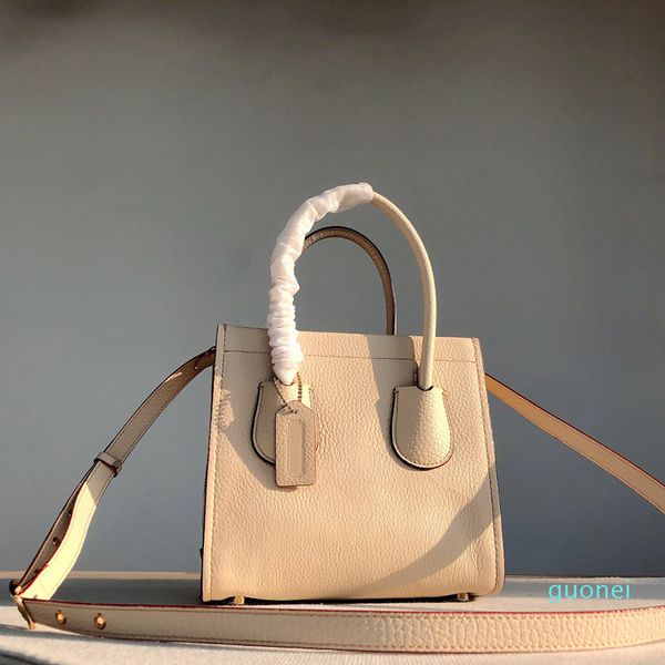 2021 femmes chaîne femmes sac à main en cuir Luxurys Designers sur Lady Crossbody 2020 sac à main fourre-tout ventes sacs sac à main sacs épaule chaude