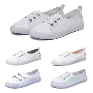 2021 Femmes Chaussures plates Couleur Blanc Black Beige Fashion Confortable Design Cuir Jogging Sneakers Taille 36-40