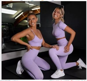 Vrouwen candy kleur sexy tuniek yoga sport trainingspakken naadloze rekbare stof gewatteerde vest korte mouw tees leggings shorts gym pak S M L