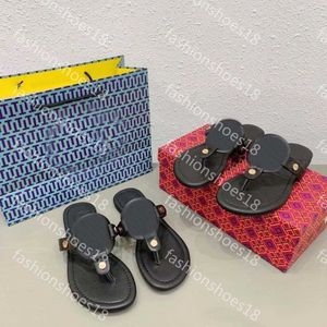 2023 Women Sandals Hollow out Flat Slippers Sandal Studded Girl Shoes Jelly Platform Slides Lady casual Flip Flops