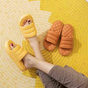 2021 Dames Thicken Platform Slippers Flip-Flop Beach Eva Soft Sole Slide Sandalen Indoor Anti - Skid Waskamer Antislip Slippers W220218