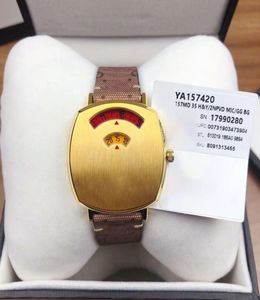 2021 digitale mode kwarts van digitale mode met Goldtone Case Ladies roestvrij staal horloges luxe merk Montre de Luxe Leather ST2849712