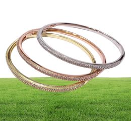 2021 Pulsera de oro amarillo último diseño de brazaletes para mujeres Semizircon Fashion Copper Anniversary Anniversary Gift Top Pulseras de lujo Joyería personalizada5291362