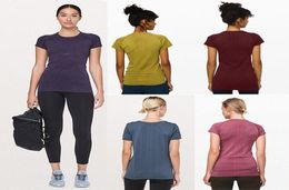 2021 Yoga Femmes Indéfini Swiftly Chemises Tech T-shirt à manches courtes Crew 2.0 T-shirts T-shirt Sport Outdoor Outfit 41kU # 6629206