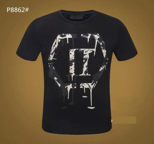 2021New Summer Fashion Designer T-shirts For Men Tops Luxury Lettre de broderie T-shirt pour hommes Vêtements à manches courtes Tshirt ME4028391