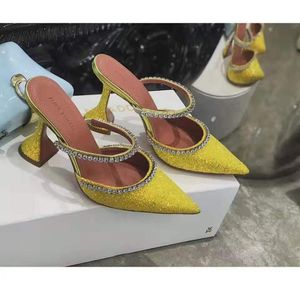 2021PERFECT Qualité officiel Amina Muaddi Femmes 95 mm Gilda Embellie Mules Amina Muaddi Crystal High Heel9982054