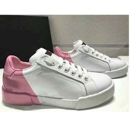 2021De nieuwe man Fashion Women schoenen heren lederen veter platform oversized sole sneakers witte zwart casual hcjk0003