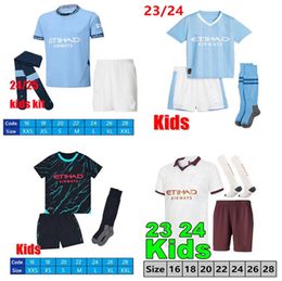 2023 2024 HAALAND CITY SOCCER JERSEYS GREALISH STERLING MANS VILLES MAHREZ DE BRUYNE FODEN Kit de football pour enfants Kits de football 23 24 MANCHESTERS