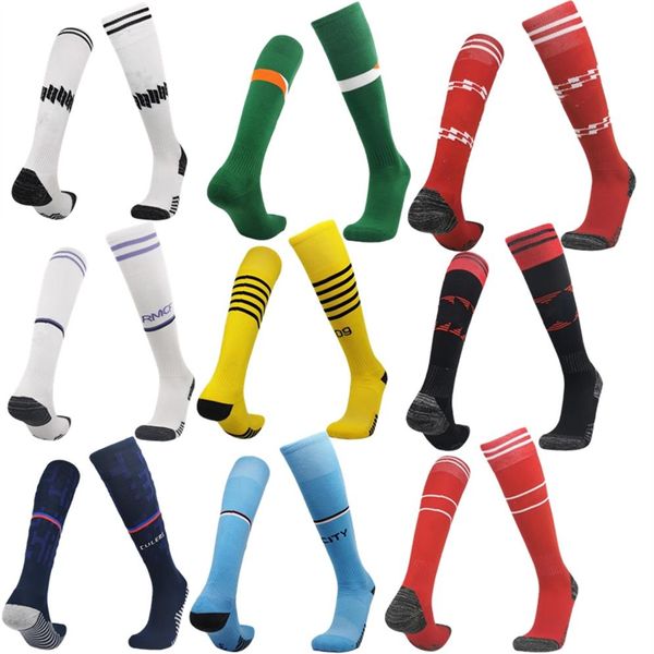 2022 2023 Chaussettes de football du Real Madrid adultes Enfants enfants Irlande Genou Haut dortmund Épais club de football de l'équipe nationale Vêtements de sport2603