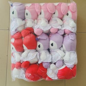 2022 25cm peluches dessin animé jouets en peluche INS mignon Imitation poupées en gros belle tenue de bonne poupée kuromi pour la bonne chance