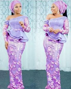 2022 Vestidos de noche africanos nigerianos Púrpura Aso Ebi Estilos de encaje Fuera del hombro Peplum Mangas largas hinchadas Sirena Vestidos de fiesta Vestidos formales