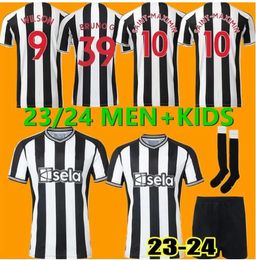 S-2xl Newcastle 2023 2024 Wilson Soccer Jerseys Saint-Maximin Bruno G. 22 23 Match pré-formation