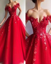 2022 Mooie Arabische Off Schouder Rood Kant Avondjurken Applicaties Kralen Plus Size Sexy Backless Prom Party Dress BC1458 B0417Q1186781