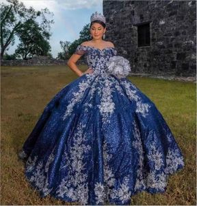 2022 Bling Quinceanera -jurken Royal Blue Agrei Lated Lace Off Schouder Silver Lace Appliques Beading Seading Train Sweet 16 Party PR8621727