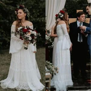 2022 Boho Pays Robes De Mariée Robe De Mariée Manches Longues En Dentelle De L'épaule Sur Mesure Plus Taille Tulle Une Ligne Robe De Mariée Plage