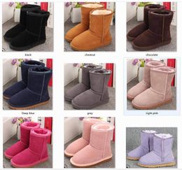 2022 garçons et filles bottes de neige Style enfants bébé imperméable sans lacet enfants hiver vache bottes en cuir marque noël