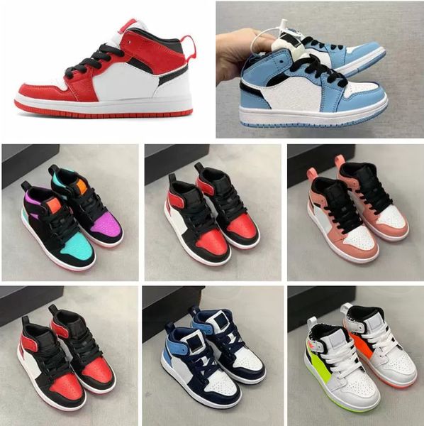 2022 marque enfants chaussures pour bébé premiers marcheurs confortable enfant baskets designer coton tissu petits garçons filles enfant en bas âge rouge blanc gris respirant bébé baskets 25-35