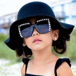 2022 Brand Oversize Diamond Sunglasses Kids Uv400 Sun Glasshes Big Frame Goggle Baby Boys Filles Belle Lunettes de soleil Oculos Eyeglass L2405