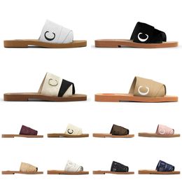 2022 Gefokt Patent Women Sandals Woody Mules Brand Slipper Leather Sole slides slijmvliegers Sandaal Sandaal Fahsion Deisgner Scuffs Lady Lettering Fabric Beach EUR 35-42