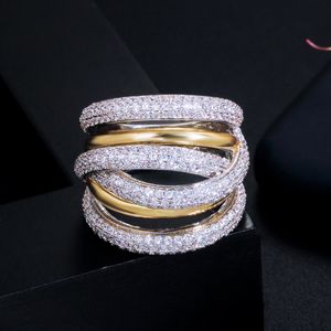 2022 Choucong Brand Anneaux de mariage Bijoux de luxe 18K BLAND BLAP PAVE BLANC SAPPHIRE CZ DIAMOND ETERNITY GEMSTONES FEMMES FEMMES CROSSE COSTER