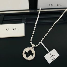 2022 Noël Édition Limitée Trèfle Designer Pendentif Colliers pour Femmes Rétro Vintage Sier 4 Feuille Bleu Clair Diamant Marque Collier Bijoux