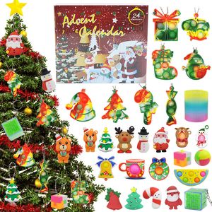 2022 Kerstboom hangers Xmas Advent Countdown -kalender met 24 prachtige mooie Santa Snowman Moose Pendant