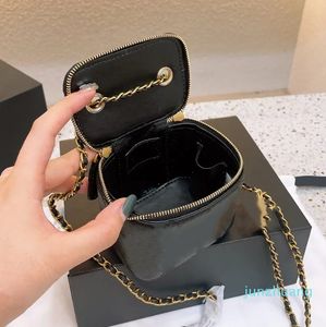 Diseñador -Mini bolso clásico con caja de cadena Bolsos de baúl de cuero con Crush Crossbody Hombro Bolsos de diseñador Estuche cosmético pequeño para mujeres